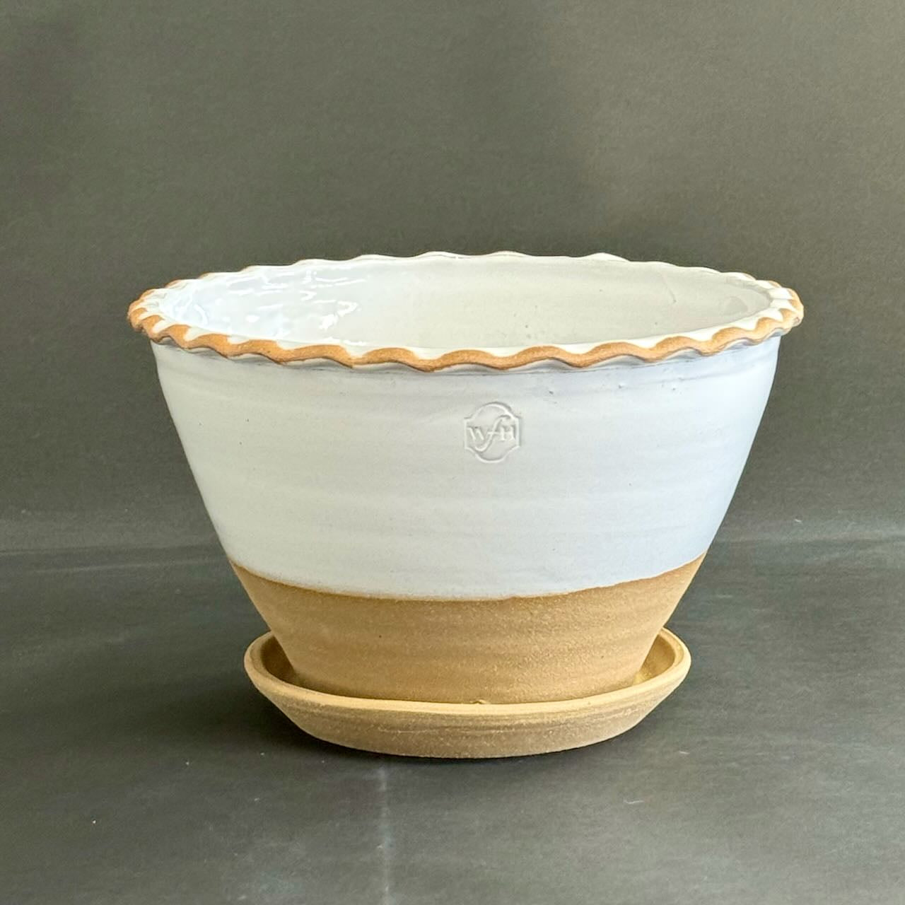 Pie Crust Rim Bowl with Attached Saucer