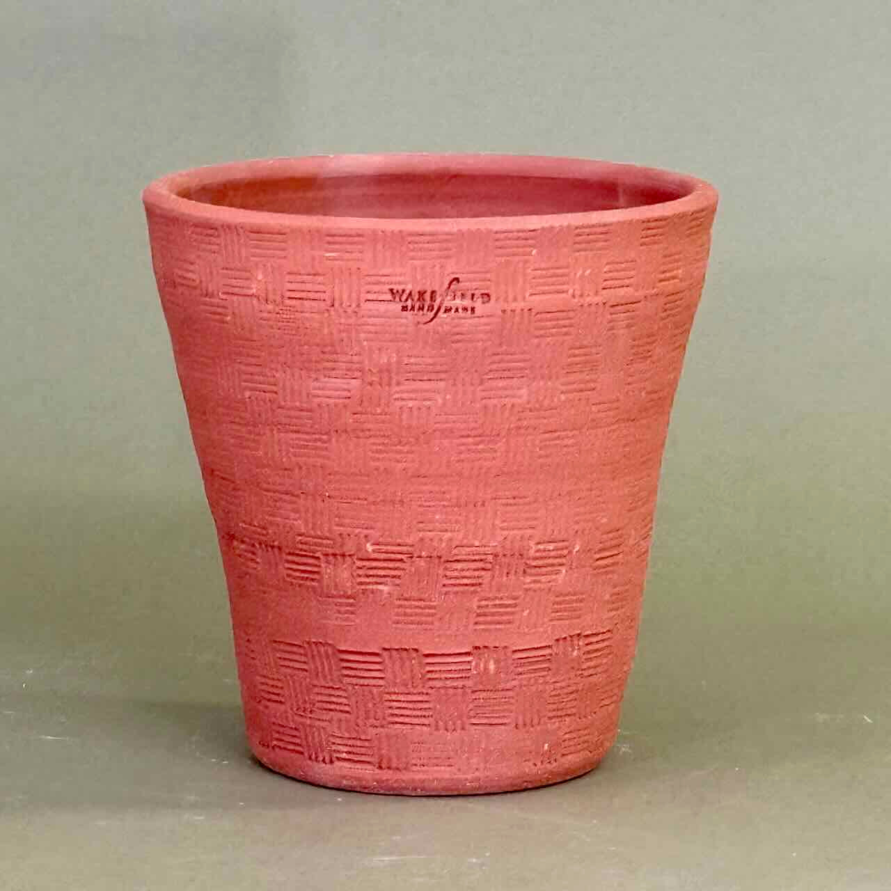 Basketweave Full Pot with Saucer