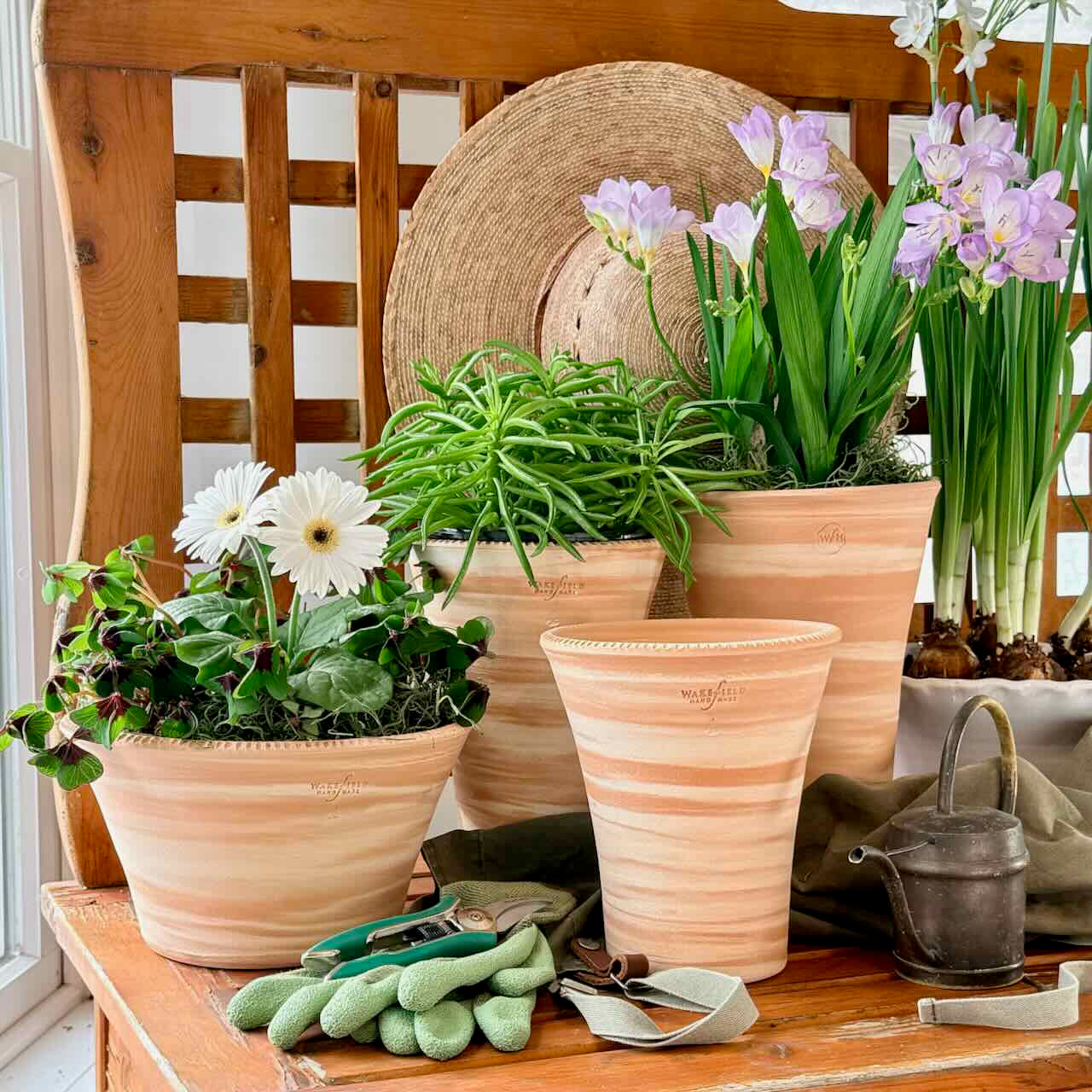 Marbled Pancheon with Saucer